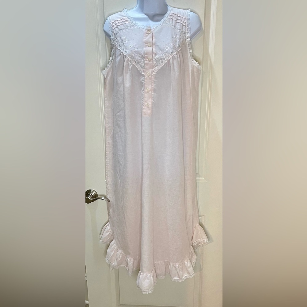 Apostrophe Vintage Sears Lace-Trimmed Pink Embroidered Nightgown Size L 14/16